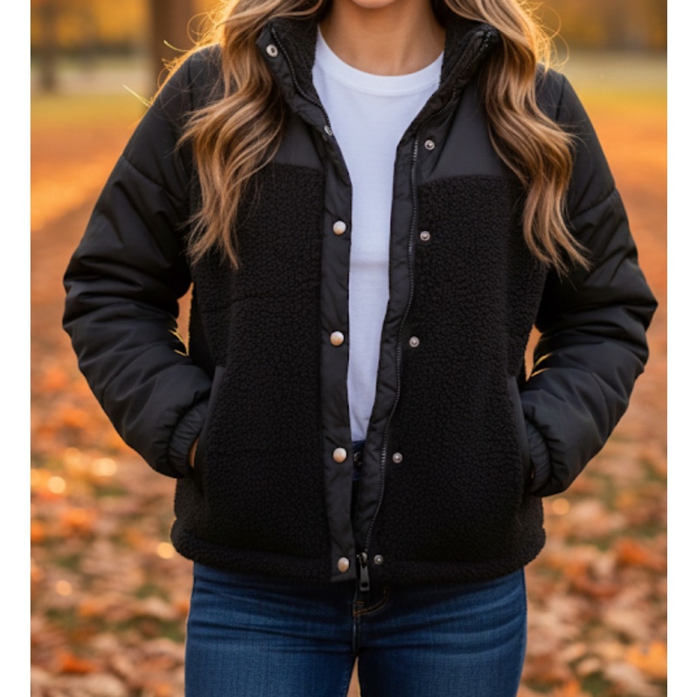 Time and Tru Black Fleece-Lined Jacket